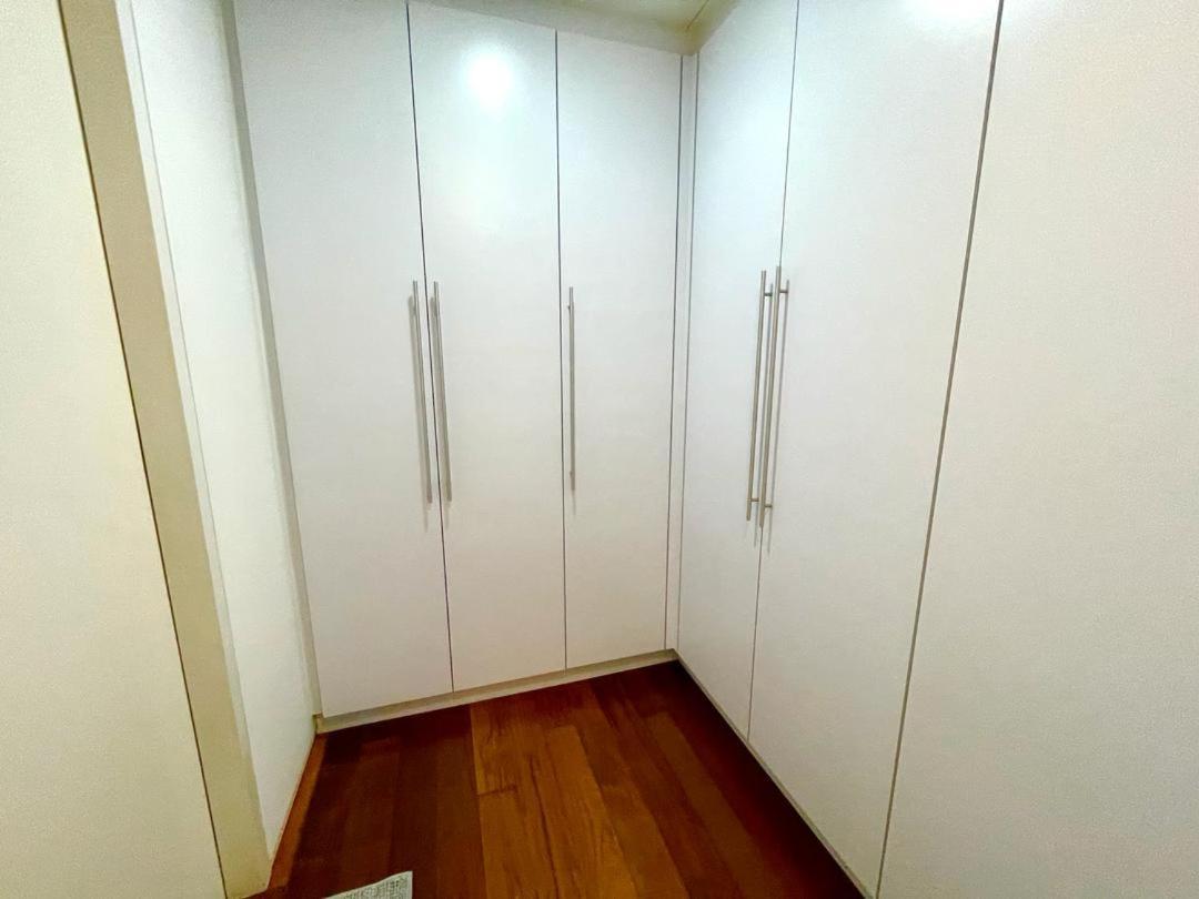 Ferienwohnung 1 Min To Klcc Twin Tower Kuala Lumpur Exterior foto