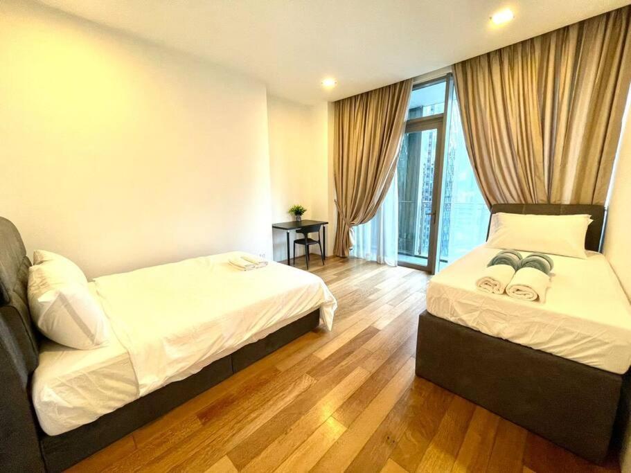 Ferienwohnung 1 Min To Klcc Twin Tower Kuala Lumpur Exterior foto
