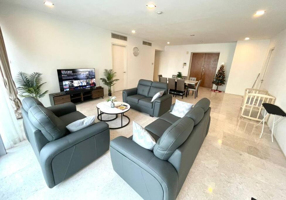 Ferienwohnung 1 Min To Klcc Twin Tower Kuala Lumpur Exterior foto