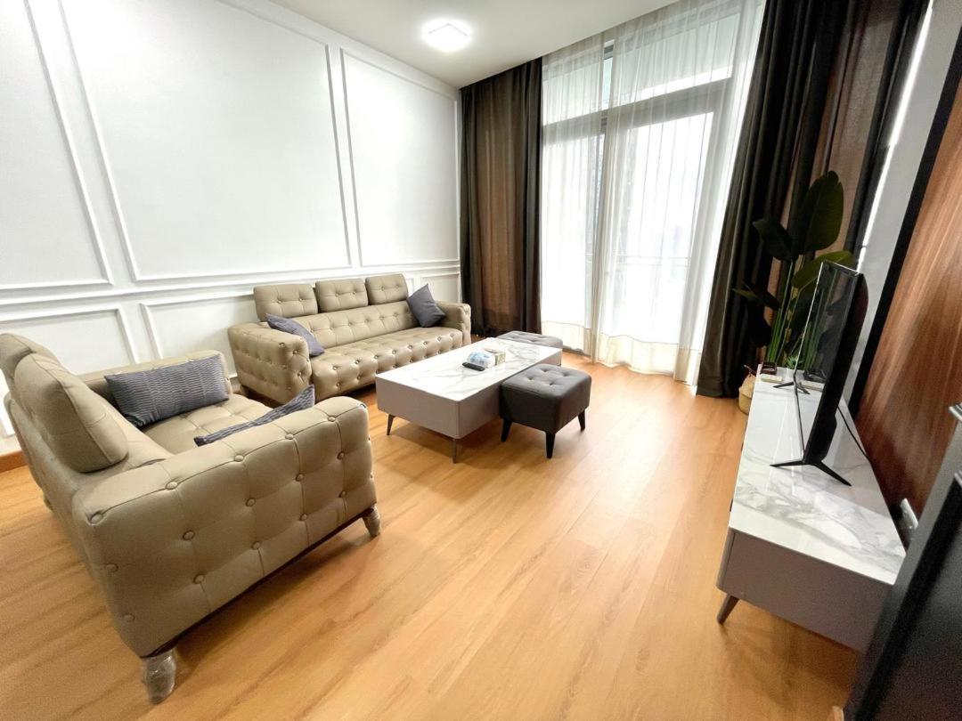 Ferienwohnung 1 Min To Klcc Twin Tower Kuala Lumpur Exterior foto
